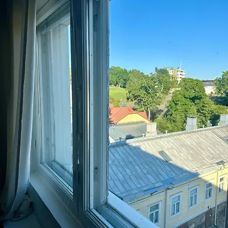 Stylish 2 Bed With Park View 아파트 투르쿠