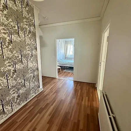 דירה Stylish 2 Bed With Park View טורקו