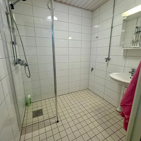 Stylish 2 Bed With Park View